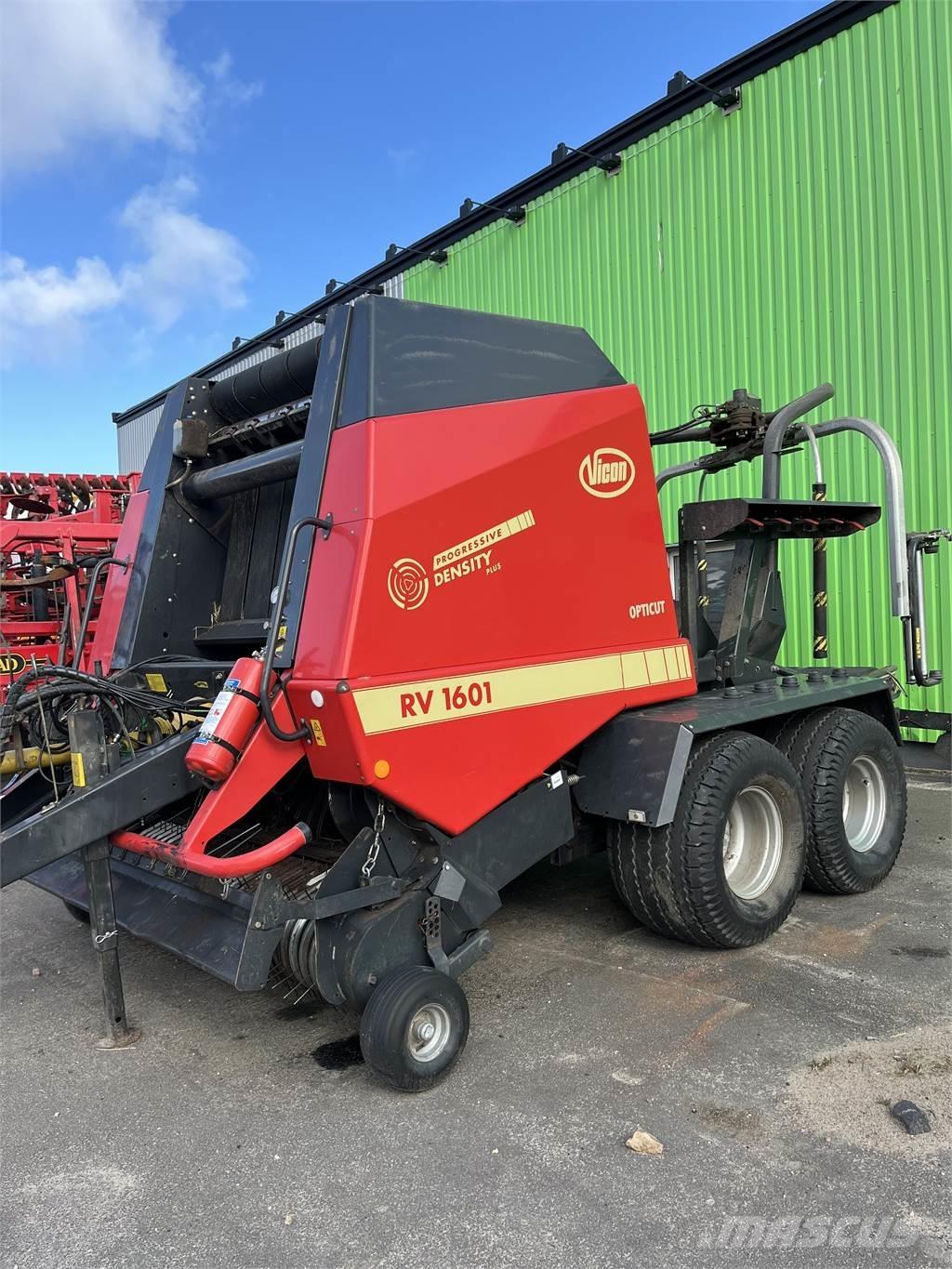 Vicon RV 1601 Rundballenpressen