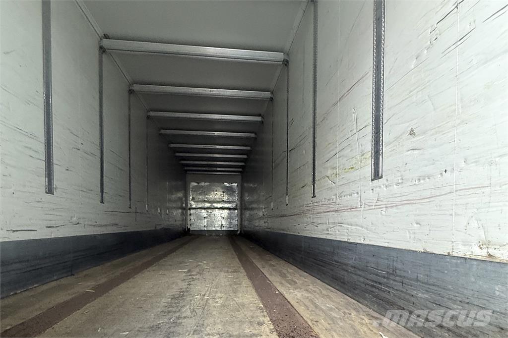 Kel-Berg 34 pl. Kofferauflieger