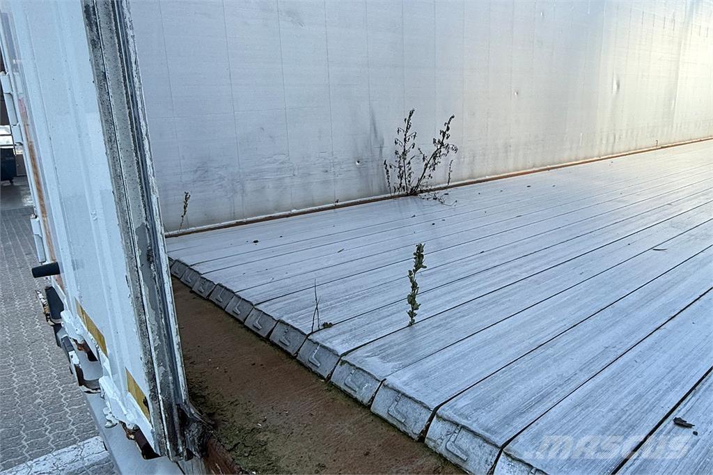 Legras 93 m³ Schubbodenauflieger