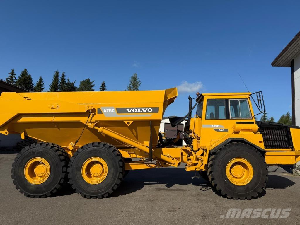 Volvo A25C Dumper - Knickgelenk