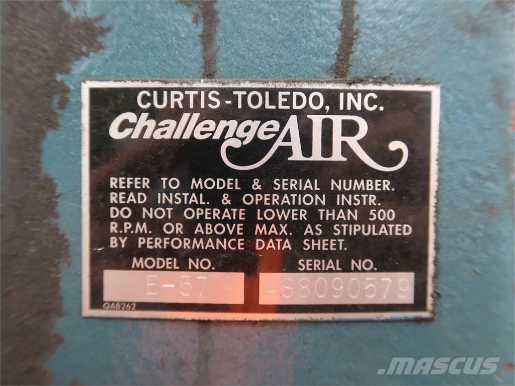 Curtis E-57 Kompressoren