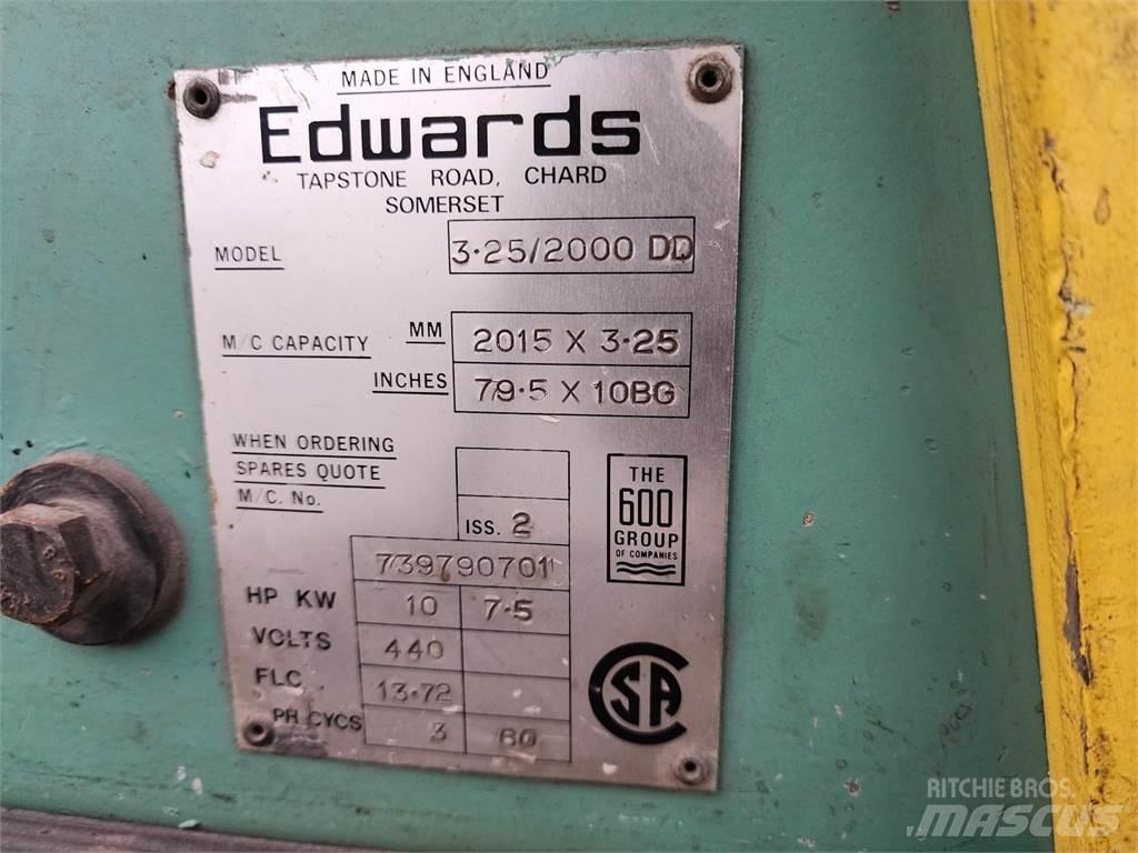  EDWARDS 3.25/2000DD Sonstige Baumaschinen