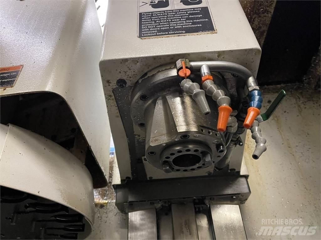  FADAL VMC3016 HT Sonstige Baumaschinen