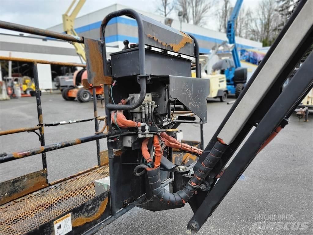 Genie Z-80/60 Gelenkteleskoparbeitsbühnen