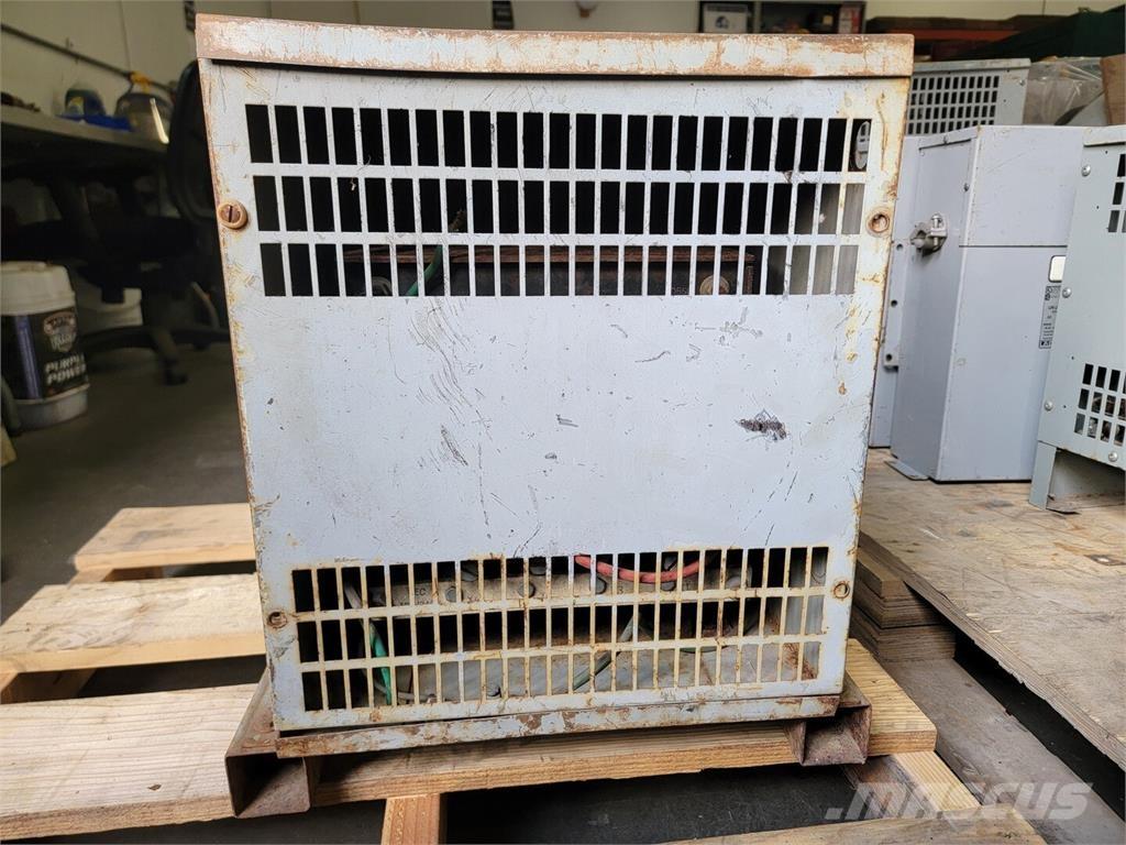  HAMMOND FX7P Sonstige Baumaschinen