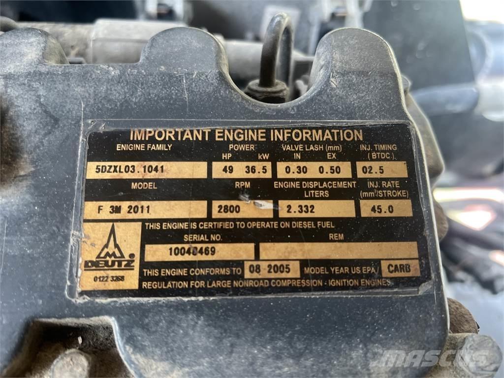 JLG 450AJ Gelenkteleskoparbeitsbühnen