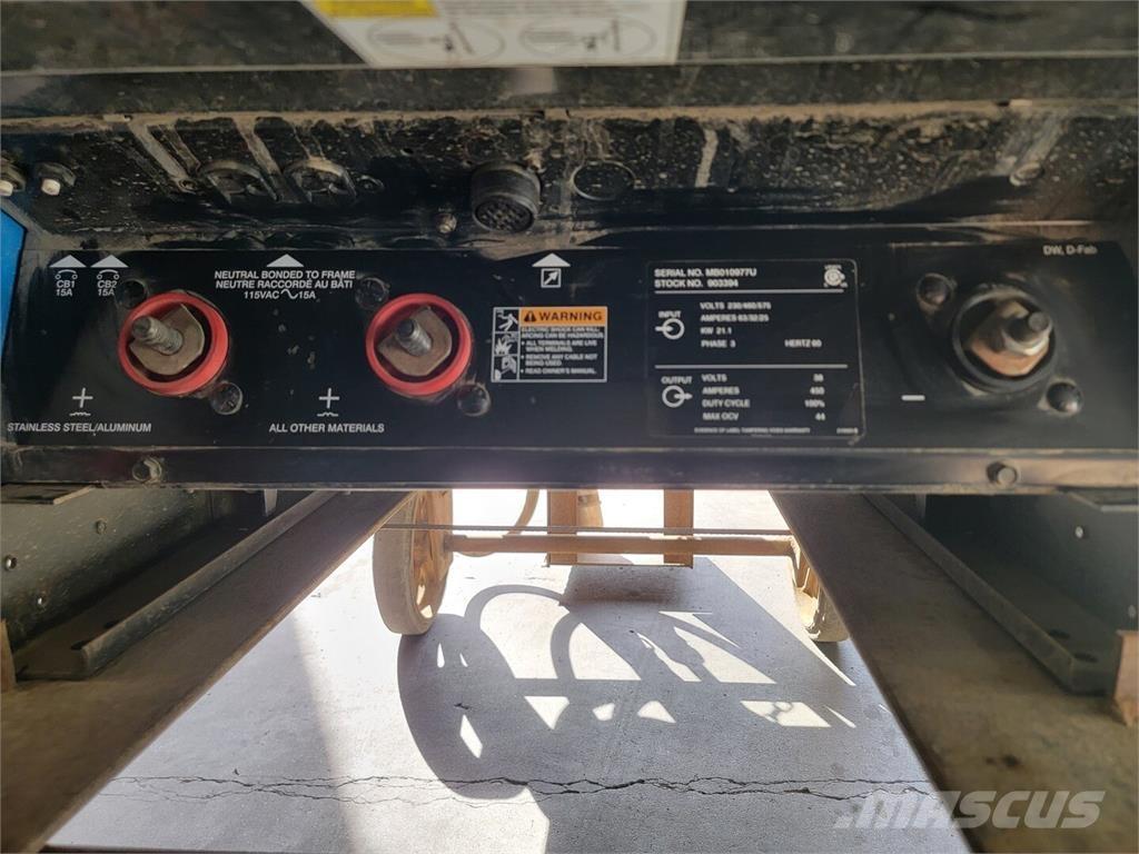 Miller Deltaweld 452 Schweissgeräte