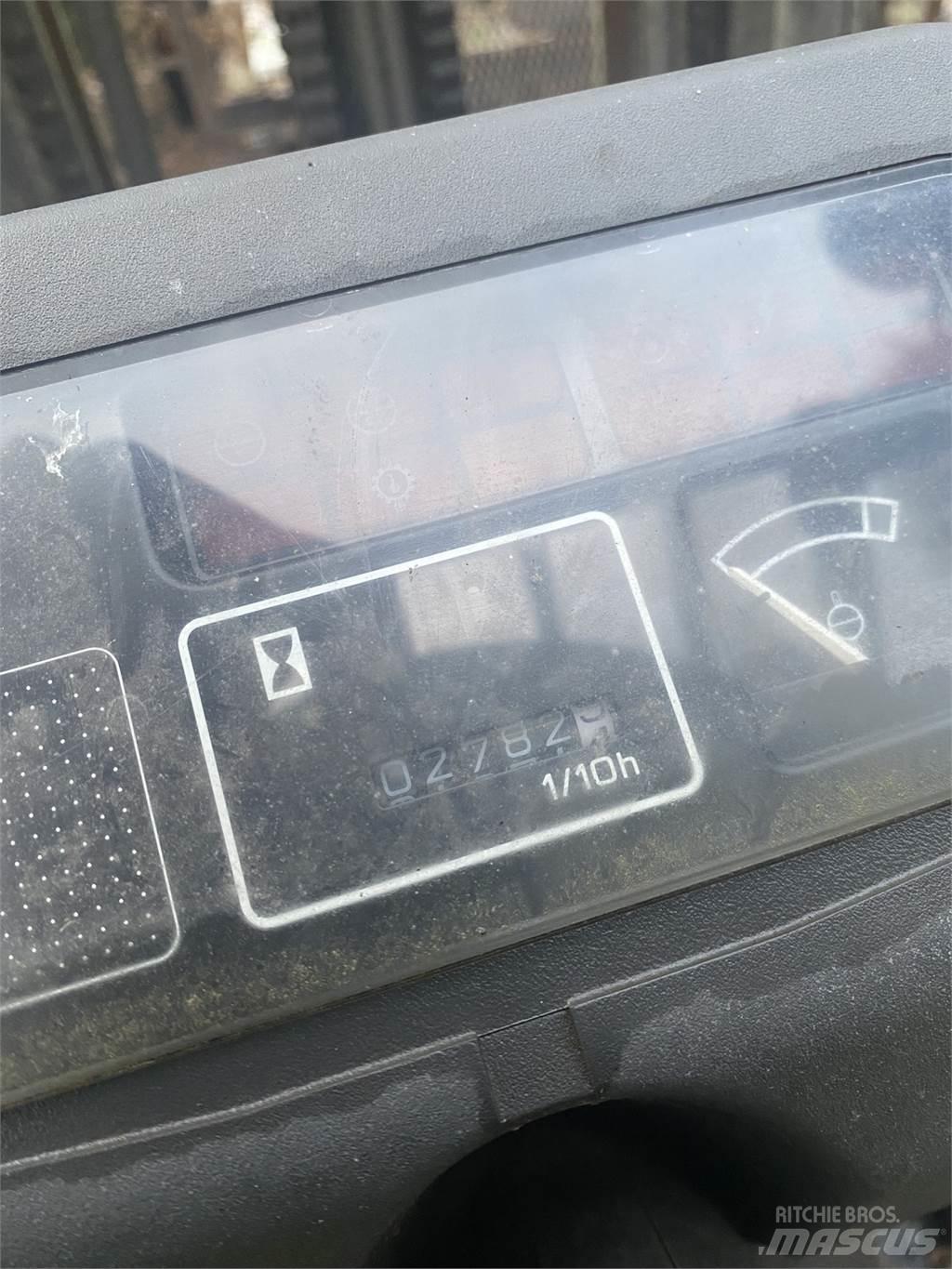 Nissan PJO2A25V Sonstige Baumaschinen