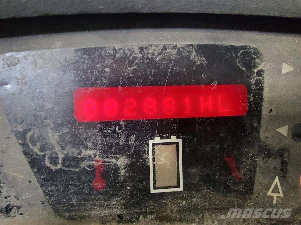 Raymond 425-C40TT Sonstige Baumaschinen