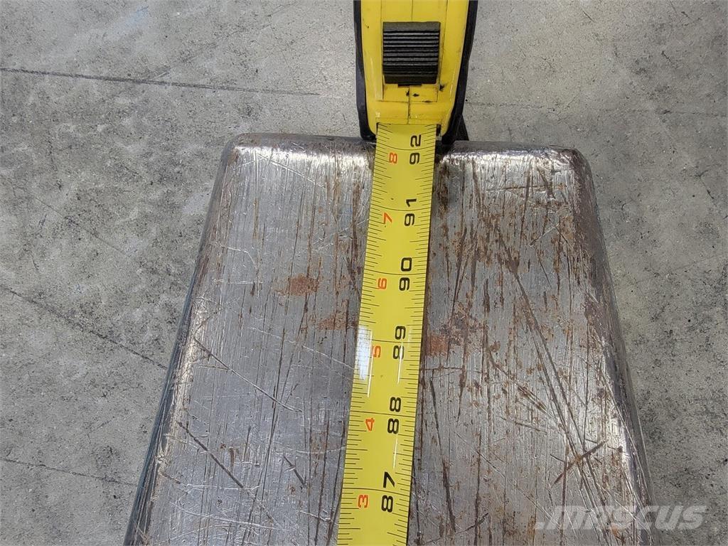 Raymond 8410 Sonstige Baumaschinen