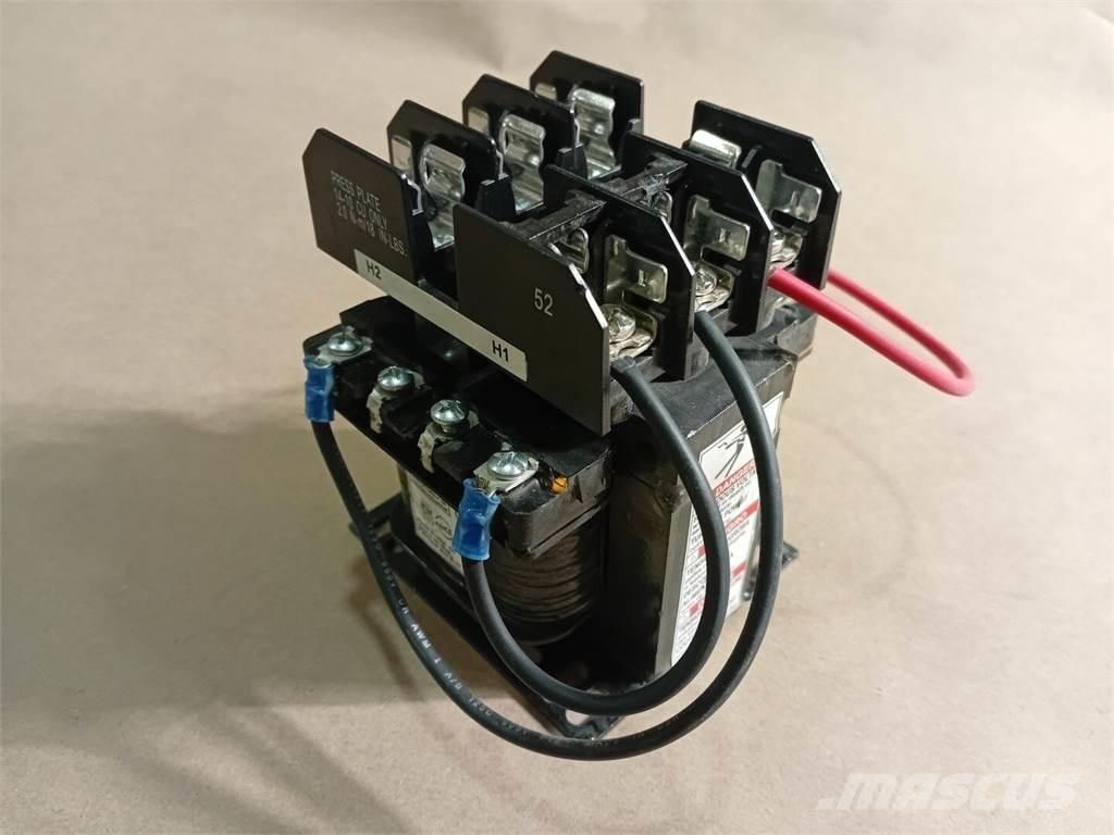  SQUARE D 9070TF100D37 Sonstige Baumaschinen