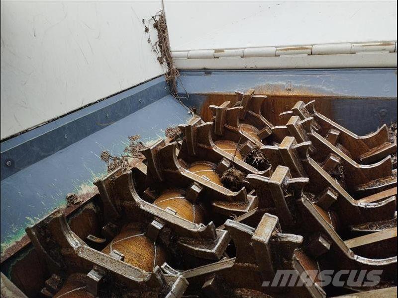 Terex TDS820 774 Mühlen und Mahlgeräte