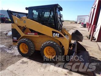 CAT 232 Kompaktlader