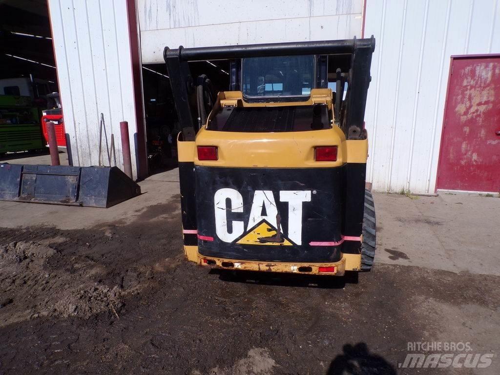 CAT 232 Kompaktlader