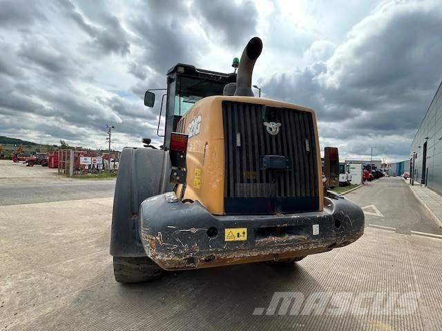 CASE 821g Sonstige Baumaschinen