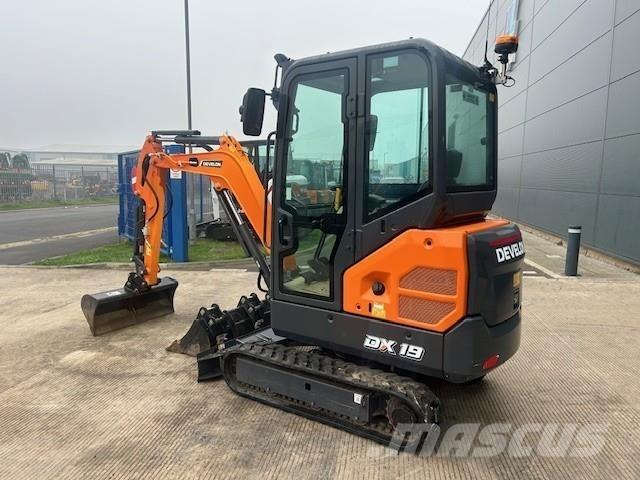 Develon DX19-7 Raupenbagger