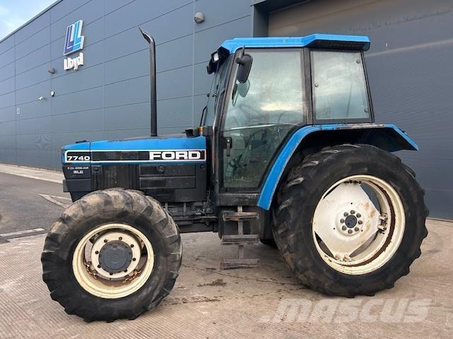 Ford 7740 Traktoren