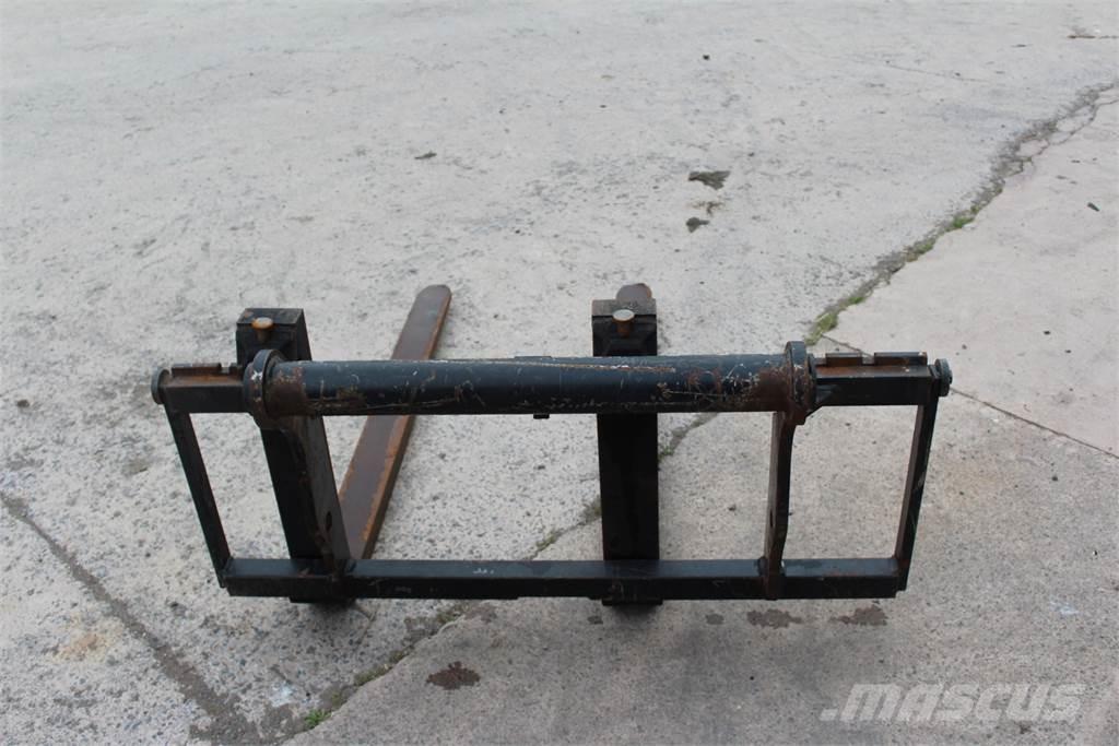  Pallet Forks & Frame Gabeln