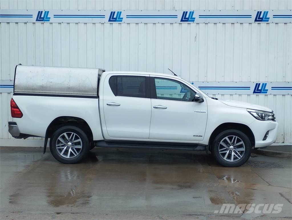 Toyota Hilux Pickup/Pritschenwagen