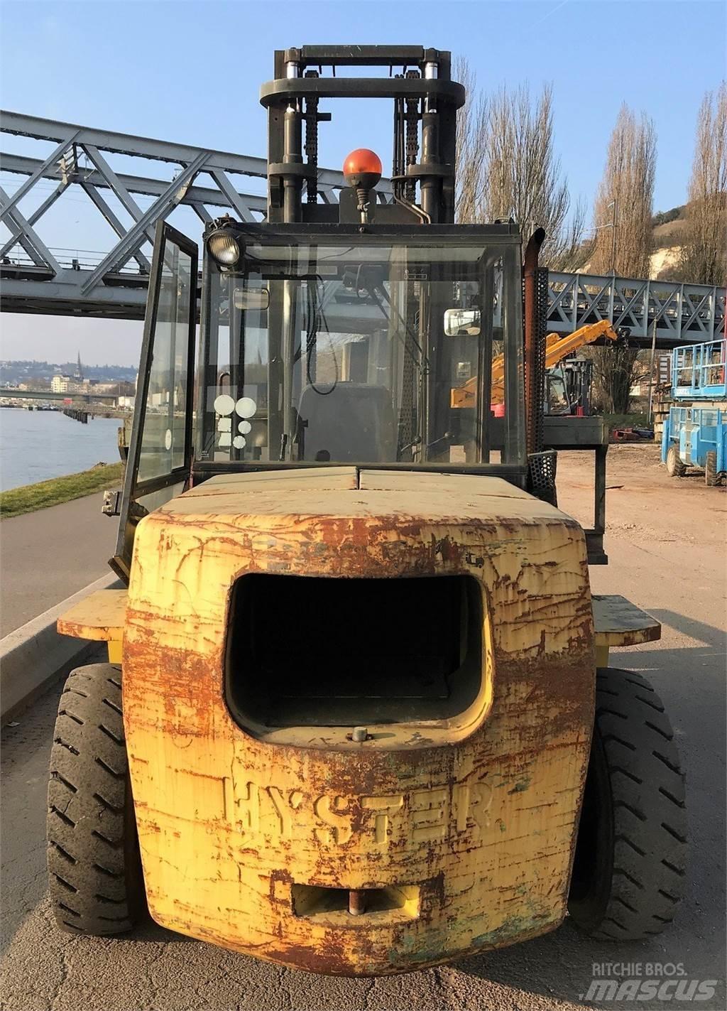Hyster H7.00XL Diesel Stapler