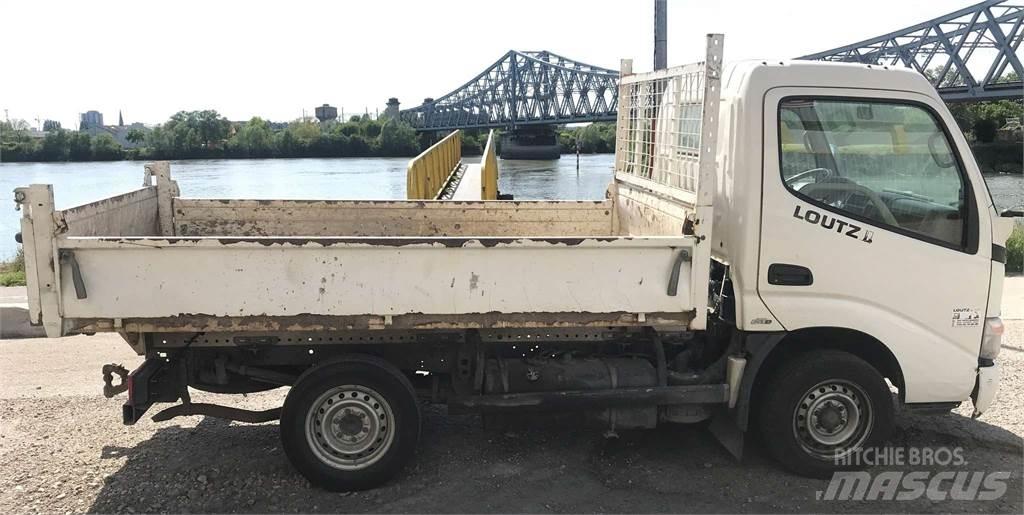 Toyota NT21Y Kipper