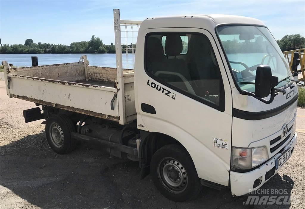 Toyota NT21Y Kipper