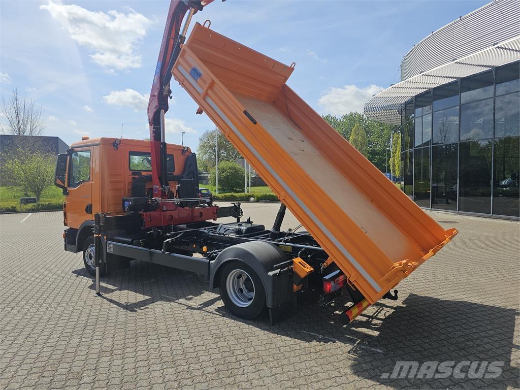 MAN TGL 8.220 Kranwagen