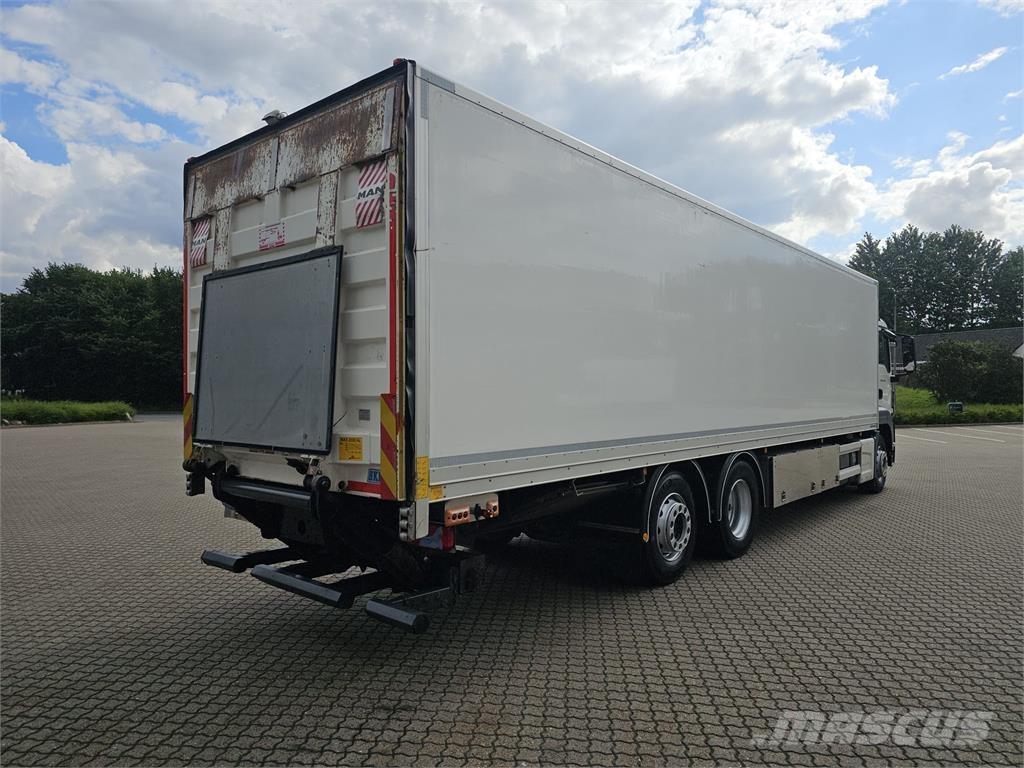 MAN TGS 26.420 Kastenaufbau