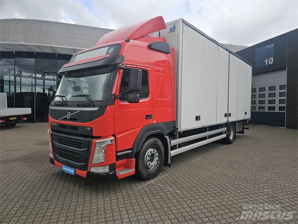 Volvo FM340 Kastenaufbau