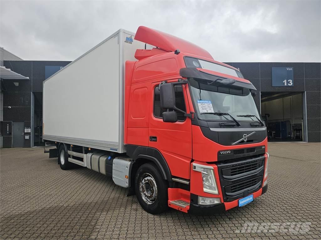 Volvo FM340 Kastenaufbau