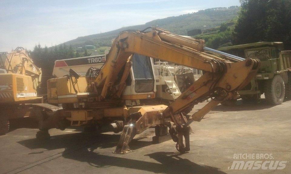 Liebherr A902 Mobilbagger
