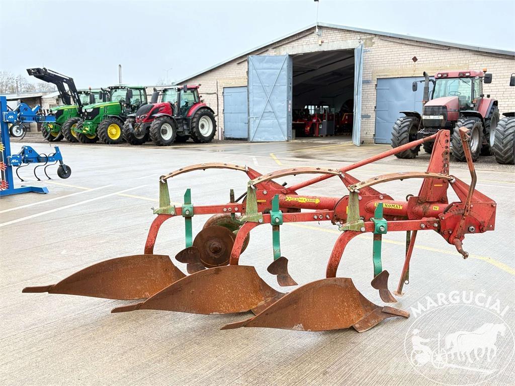 Kverneland 3 korpusų Sonstige Landmaschinen