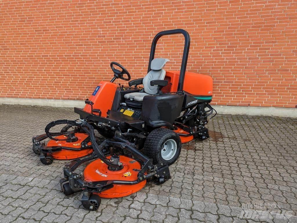 Jacobsen AR-3 Reitermäher