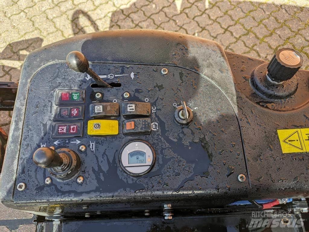 Jacobsen AR-3 Reitermäher