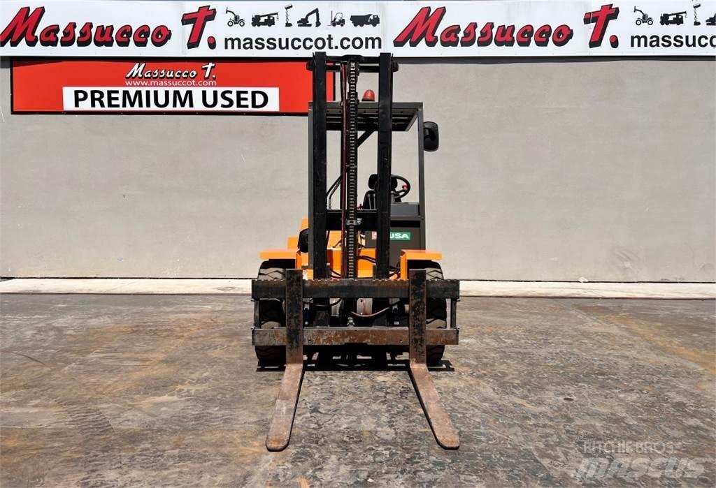 Ausa C11M Diesel Stapler