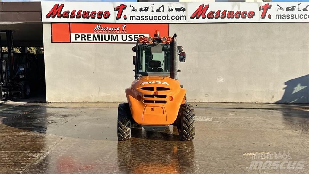 Ausa C250H 4X4 Geländestapler