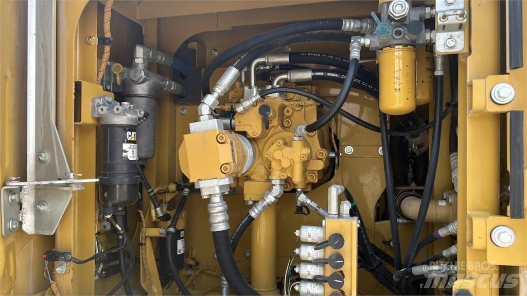 CAT 323 FLN Raupenbagger