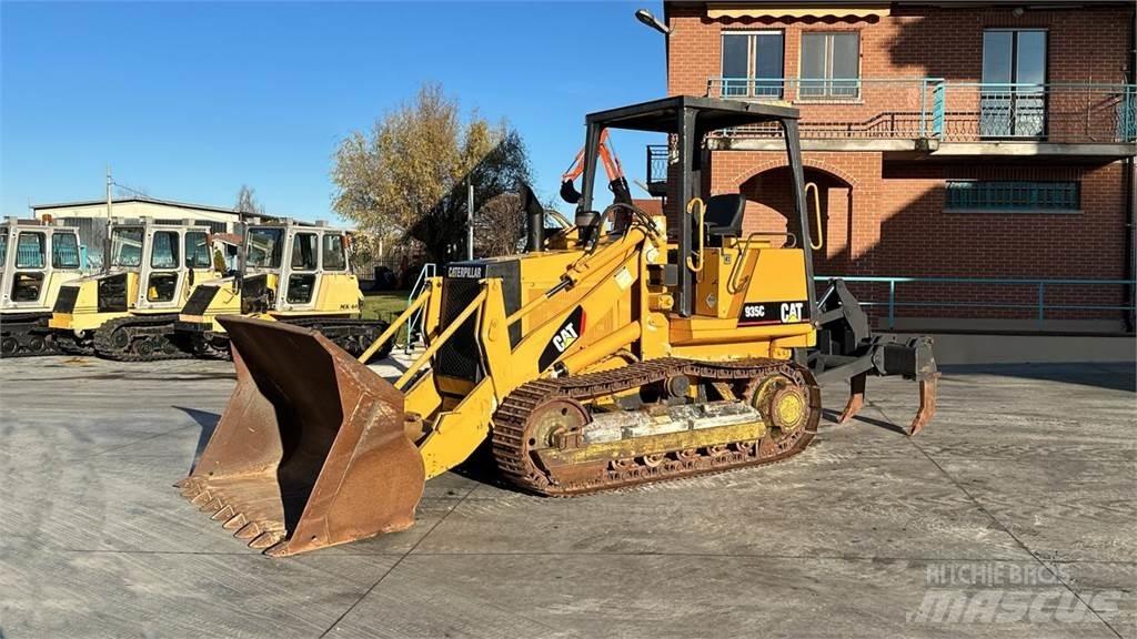 CAT 935C Radlader