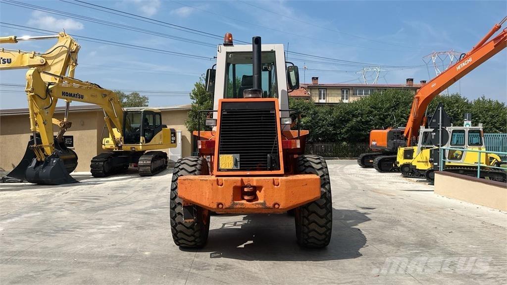Fiat-Hitachi FR90 4X4 Radlader