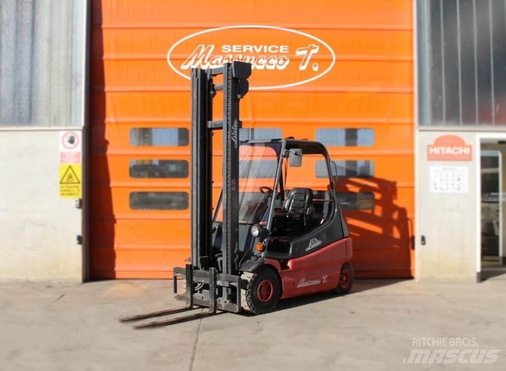 Linde E25-01 Elektro Stapler