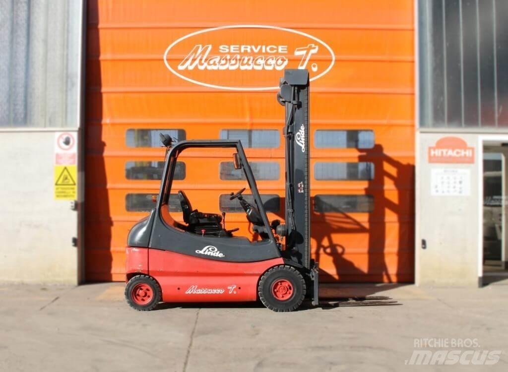 Linde E25-01 Elektro Stapler