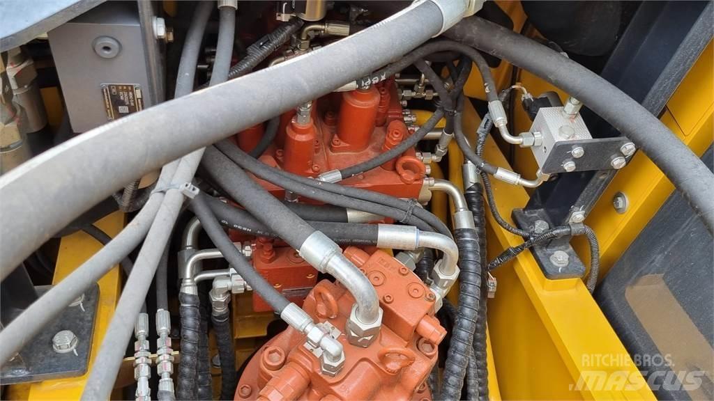 LiuGong 922FFL Raupenbagger