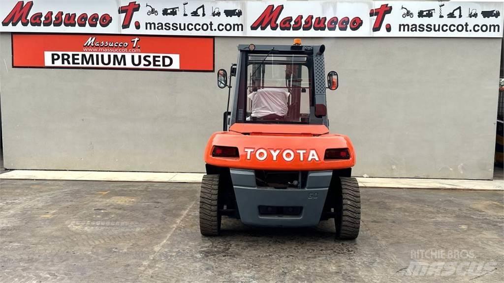 Toyota 50-5FD60 Diesel Stapler
