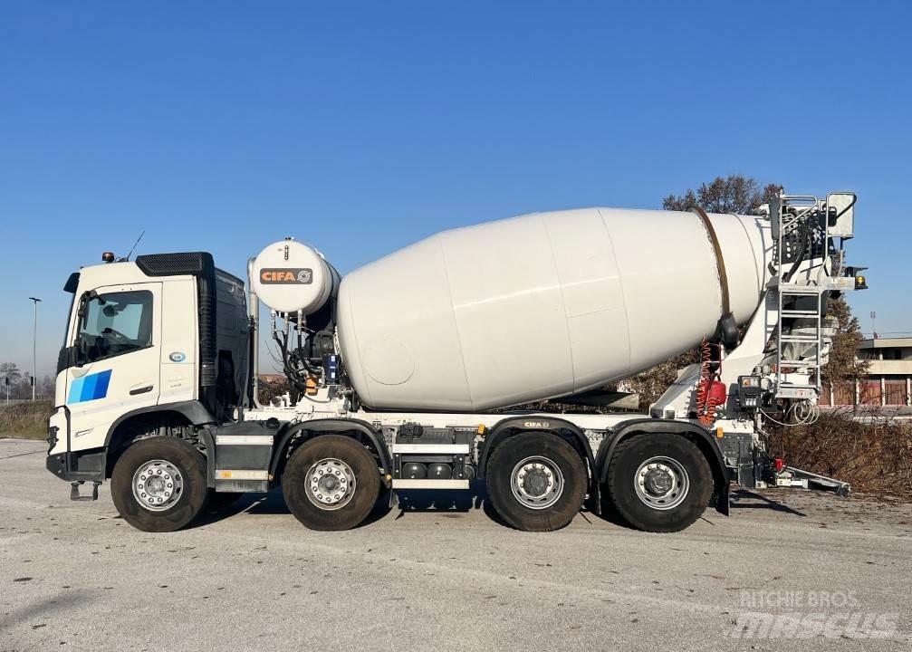 Volvo FMX 13 8x4 Beton-Mischfahrzeuge