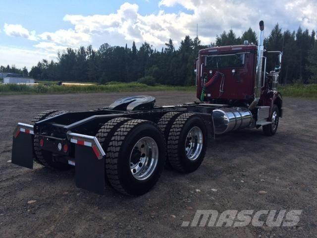 International HX Sattelzugmaschinen