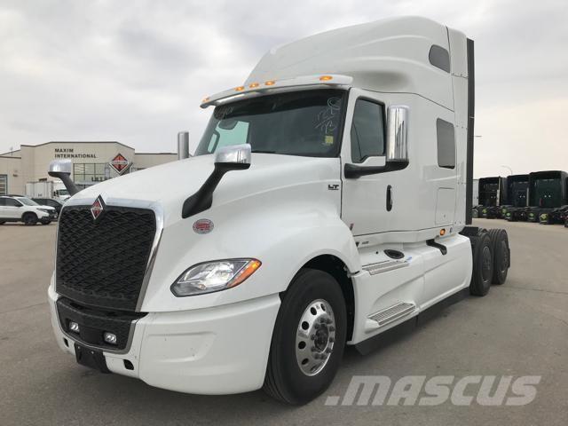 International LT Sattelzugmaschinen