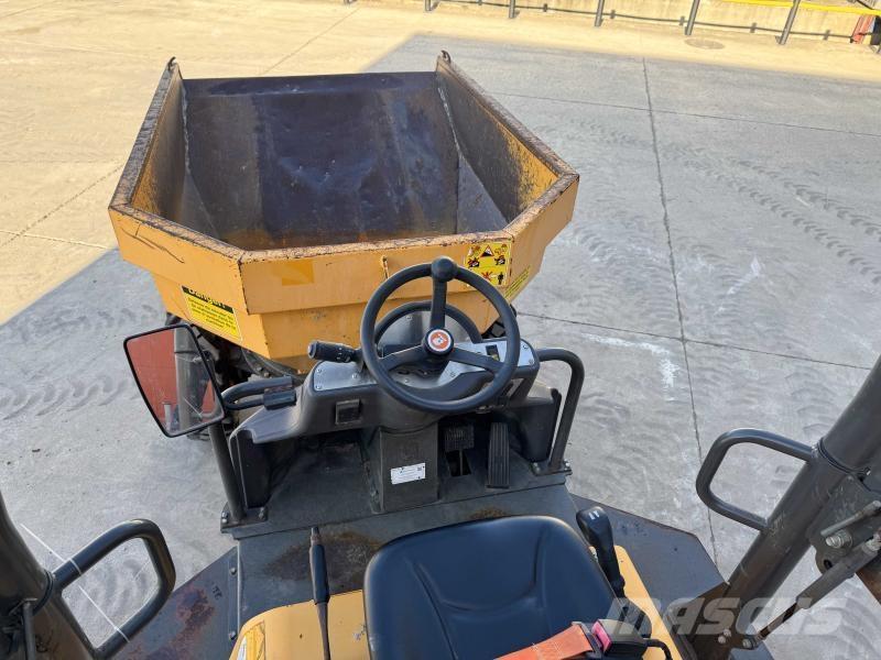 Ausa D 250 AHG Dumper - Knickgelenk