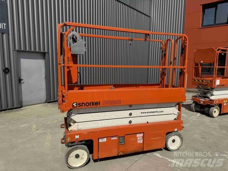 Snorkel S3220E Gelenkteleskoparbeitsbühnen