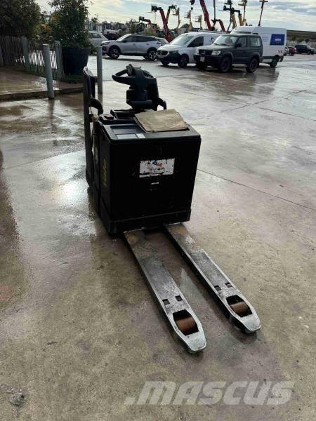 Yale MP20X Niedergabelstapler