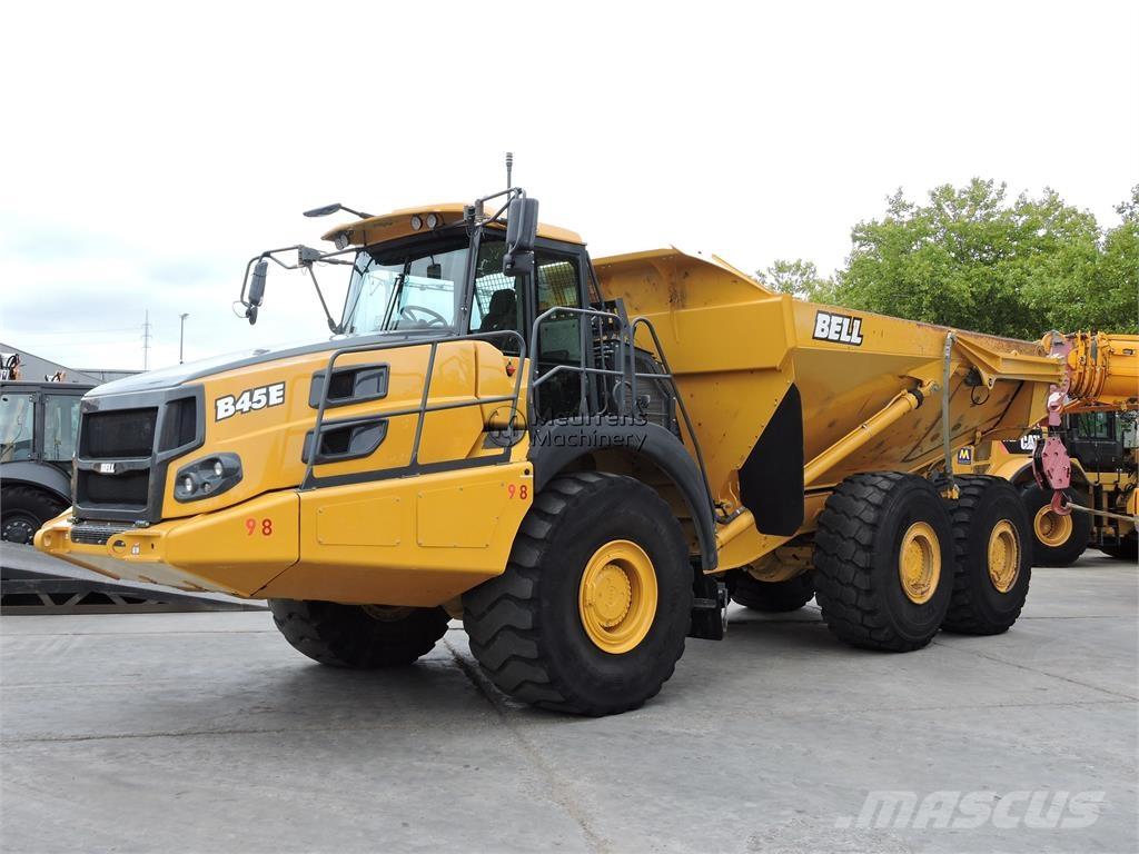 Bell B45E Dumper - Knickgelenk